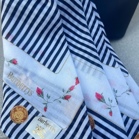 Very rare bundle BURBERRY Nova Check Mini  Bag + scarf twilly +chain New in Box - Picture 10 of 17